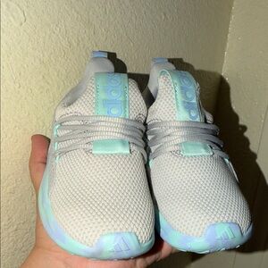 Adidas Kids Sneakers in Light Gray and Aqua